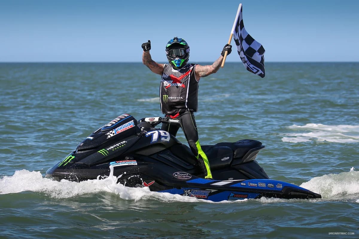 Yamaha WaveRunner Racing Wins P1 AquaX Pro Enduro National Tour Championship Dustin Farthing Rides Yamaha FX SXHO WaveRunner to Perfect Season
